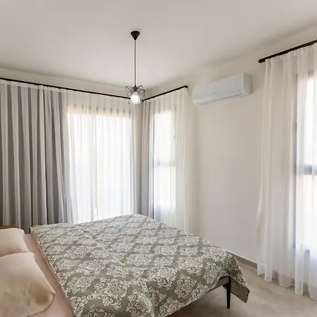 Apartment River Stream Pm Kyrenia (Northern Cyprus)